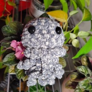 Hand crochet small jellyfish